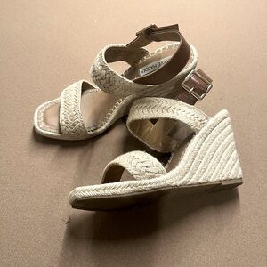 STEVE Madden - braided wedges SZ 8